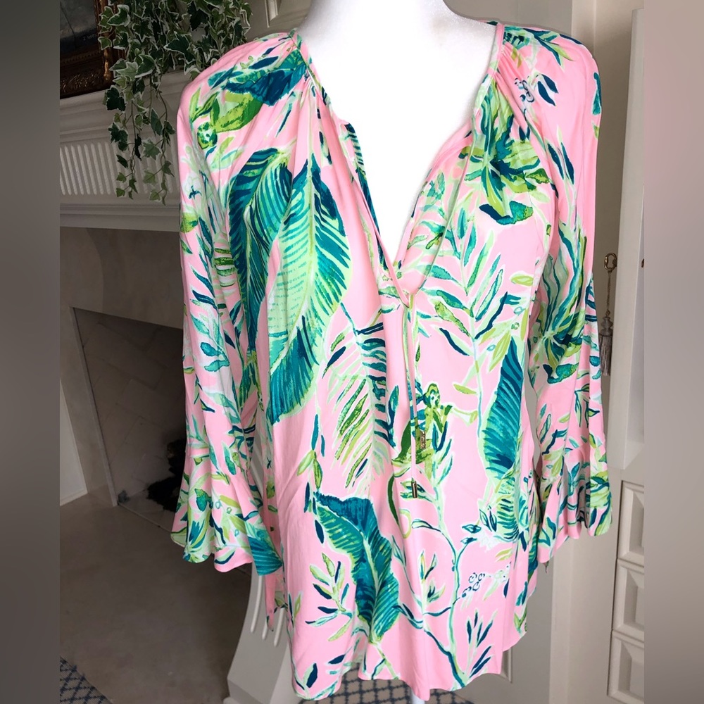 NWT Lilly Pulitzer Willa Flounce Sleeve Top in Chimpoiserie Print New Size L - Picture 3 of 12